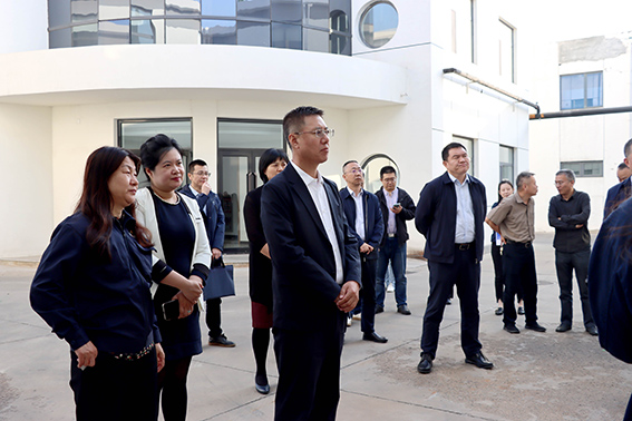 市人社局黨組書記、局長一行走進金橋焊材集團調研